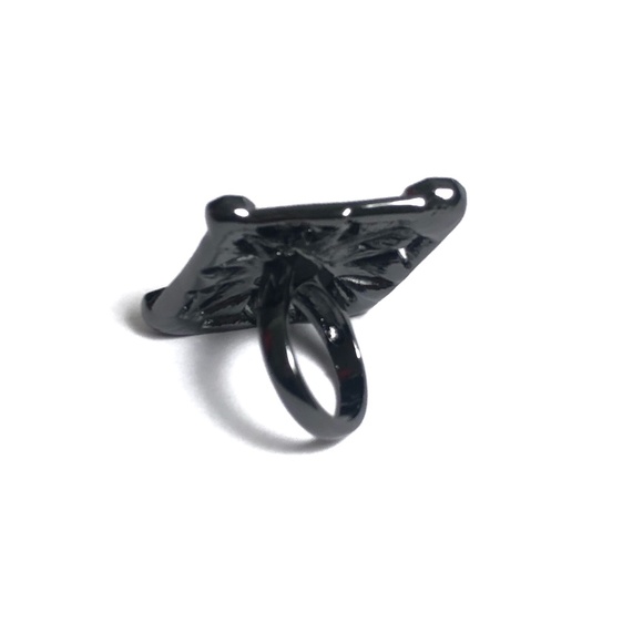 House of Harlow 1960 Gunmetal Ring NWOT - Picture 4 of 5